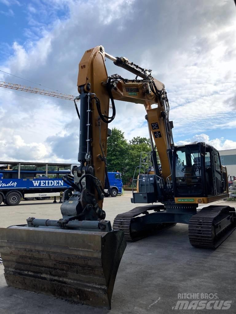 Liebherr R 922 Bandgrävare