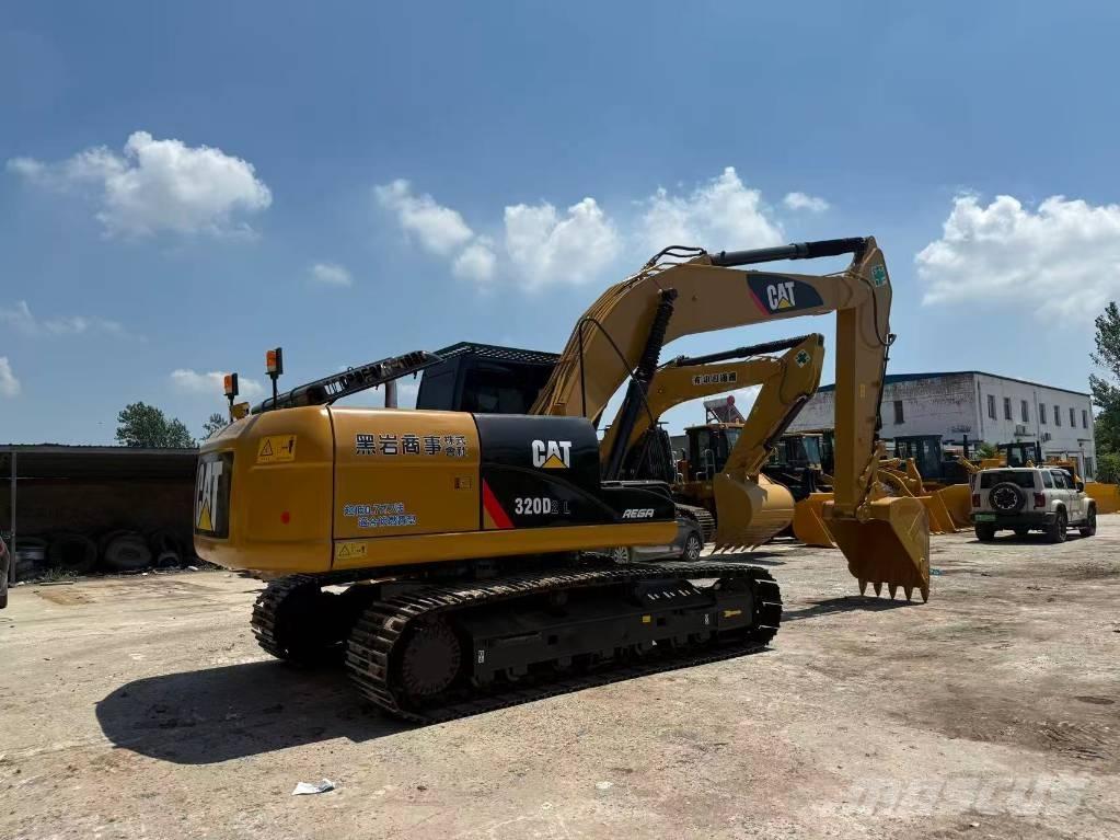 CAT 320 D Bandgrävare