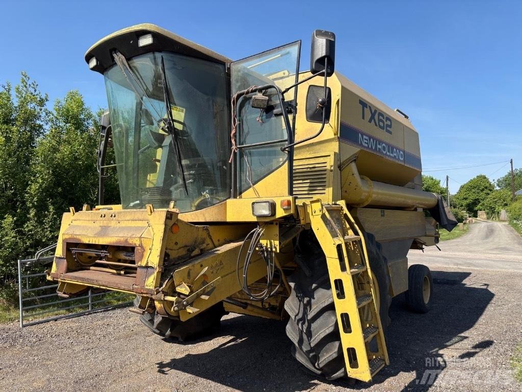 New Holland TX 62 Skördetröskor