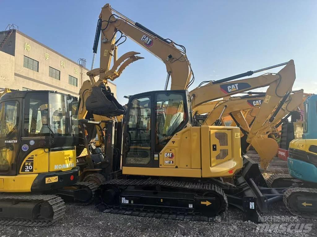 CAT 307.5 Minigrävare < 7t