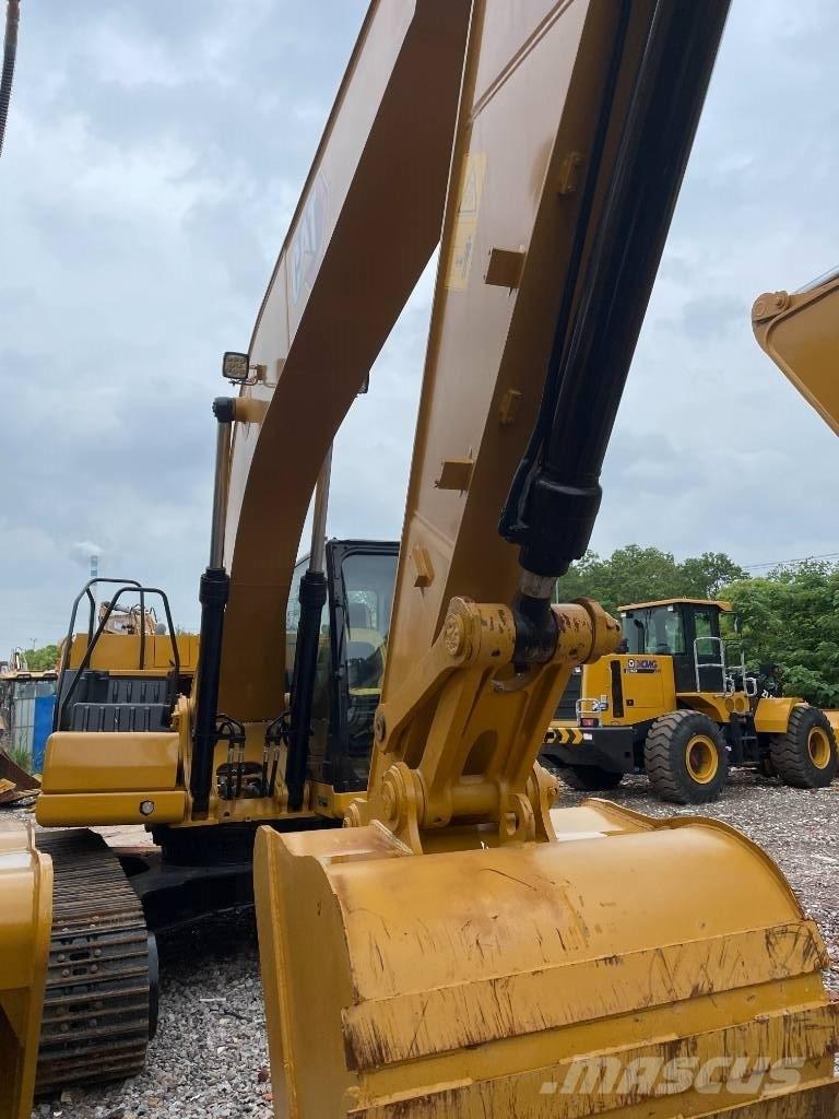 CAT CAT323GX Midigrävmaskiner 7t - 12t