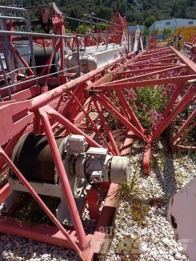 Potain MD 310 B12 Byggkranar