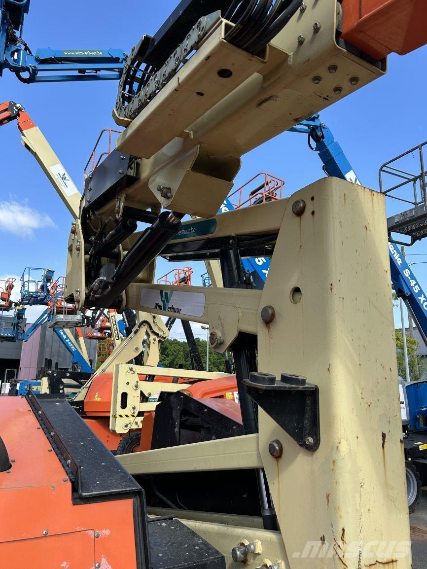 JLG 340AJ (4972) Bomliftar