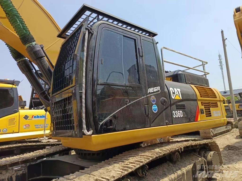 CAT 336 D2 Bandgrävare
