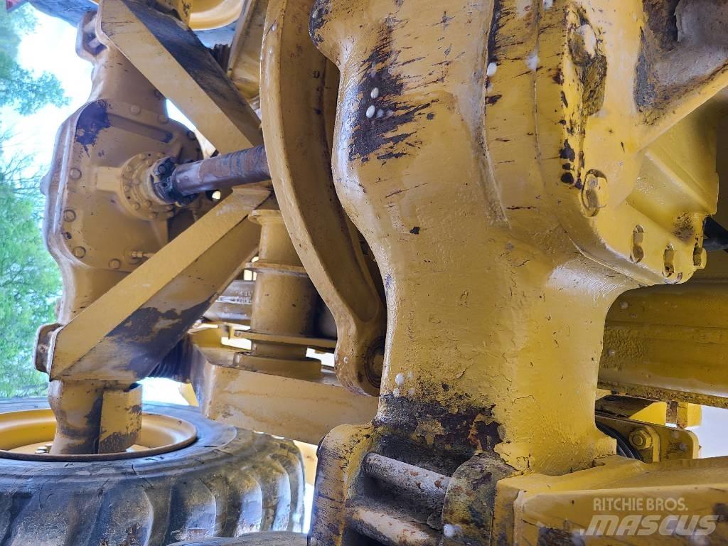 CAT 725 Midjestyrd dumper