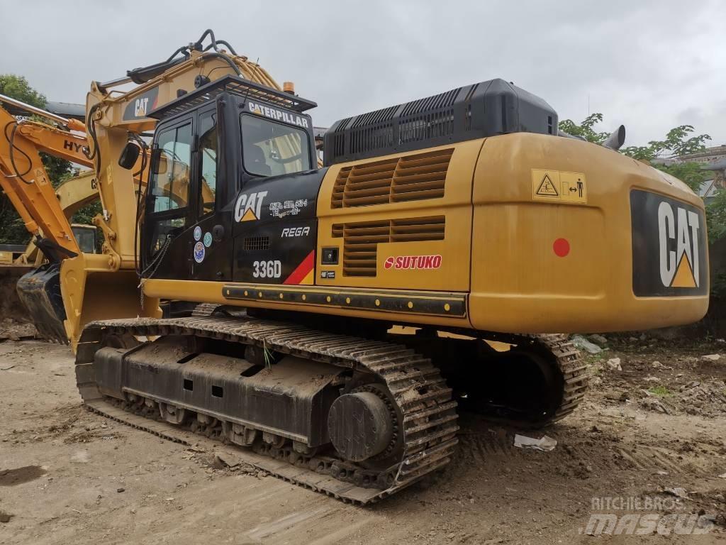 CAT 336 D Bandgrävare