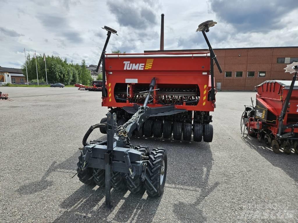 Tume Nova Combi 3000 Kombisåmaskiner