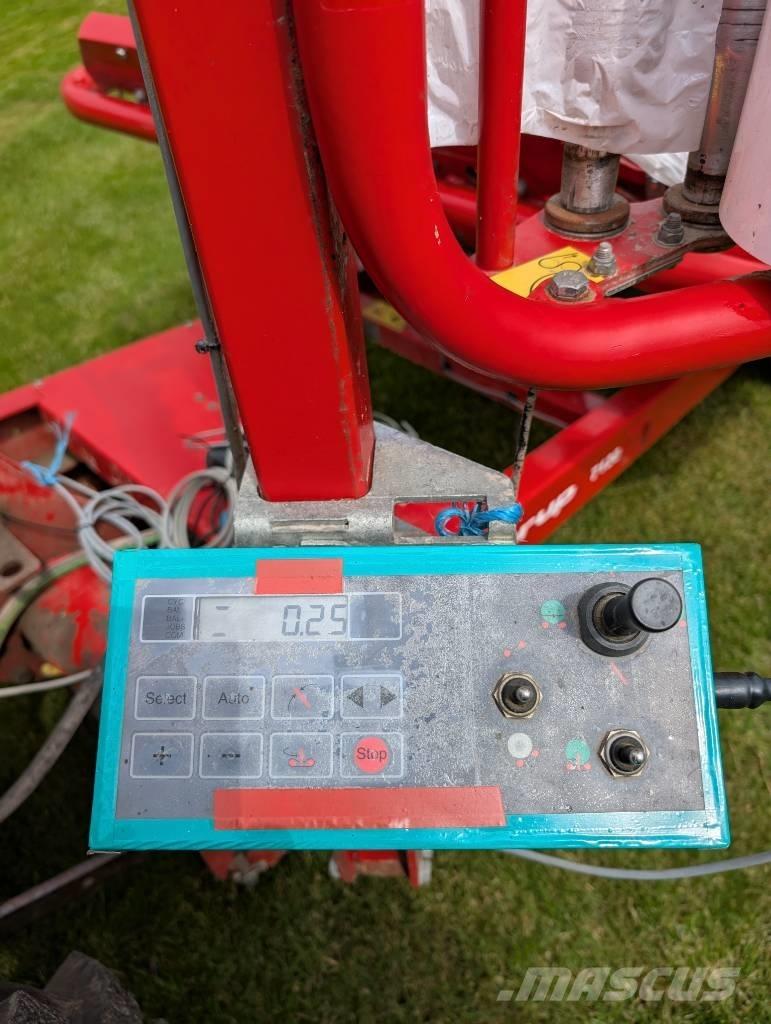 Kverneland 7120 Inplastare