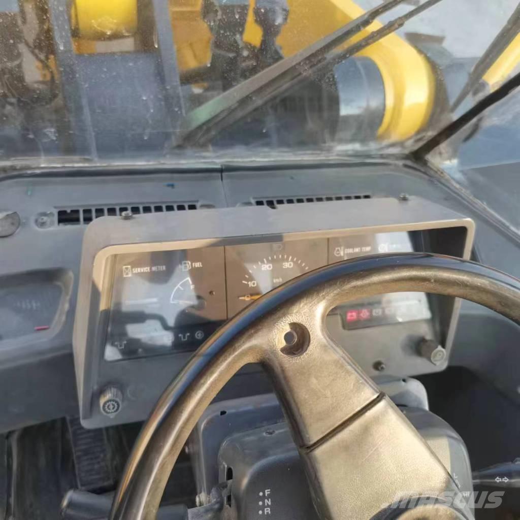 Komatsu WA 320-5 Hjullastare