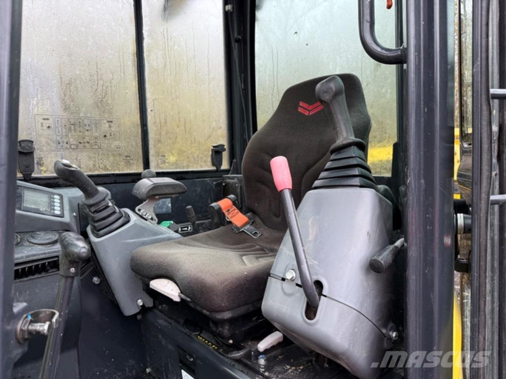 Yanmar VI026-6 Minigrävare < 7t