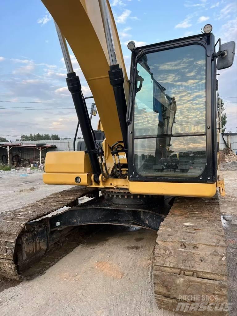 CAT 330 GC Bandgrävare