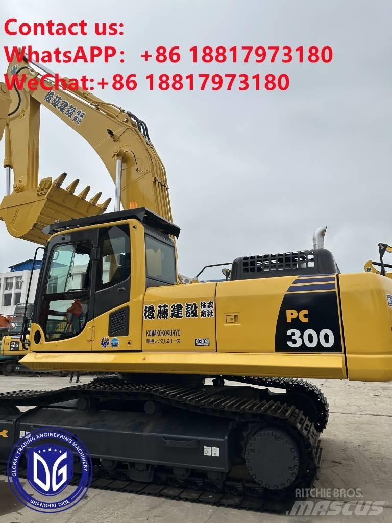 Komatsu PC300-8N1 Bandgrävare