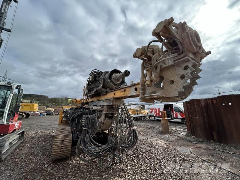 Klemm KR806-5F Ankarborriggar