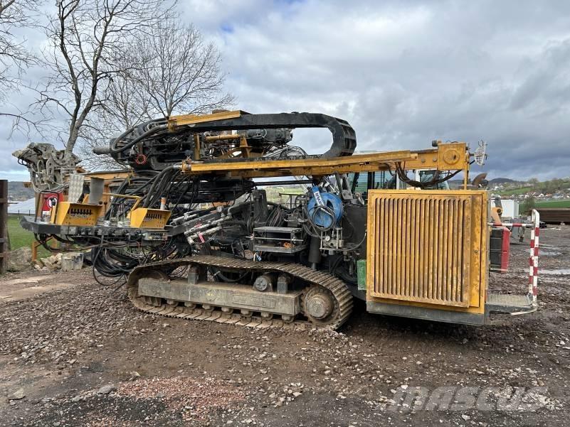 Klemm KR806-5F Ankarborriggar