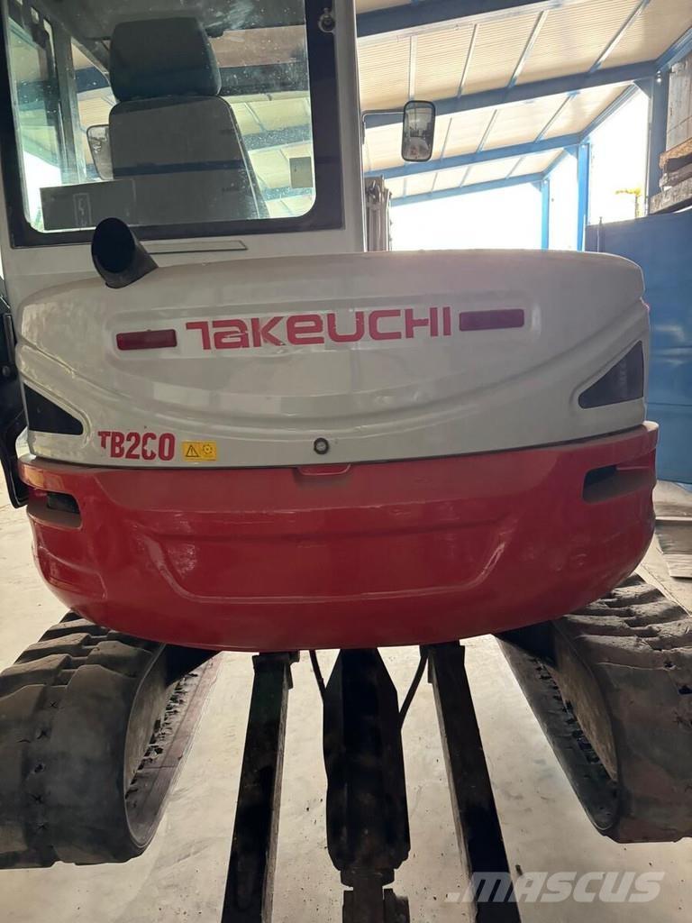 Takeuchi TB260 Minigrävare < 7t