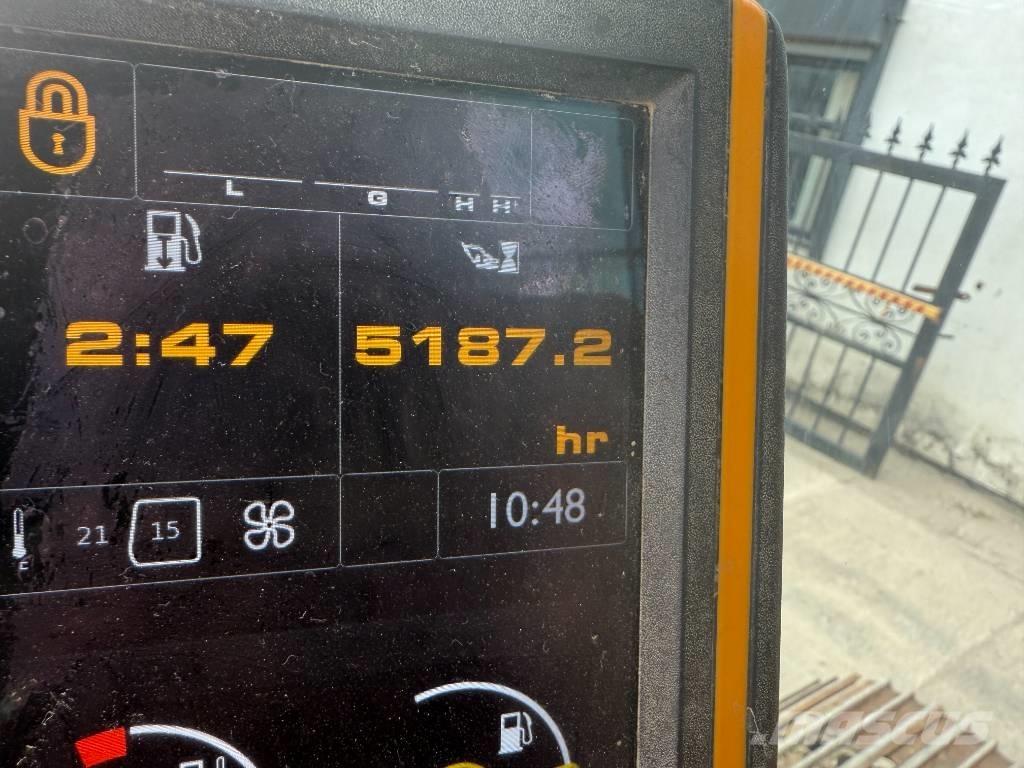 JCB JZ 140 LC Bandgrävare