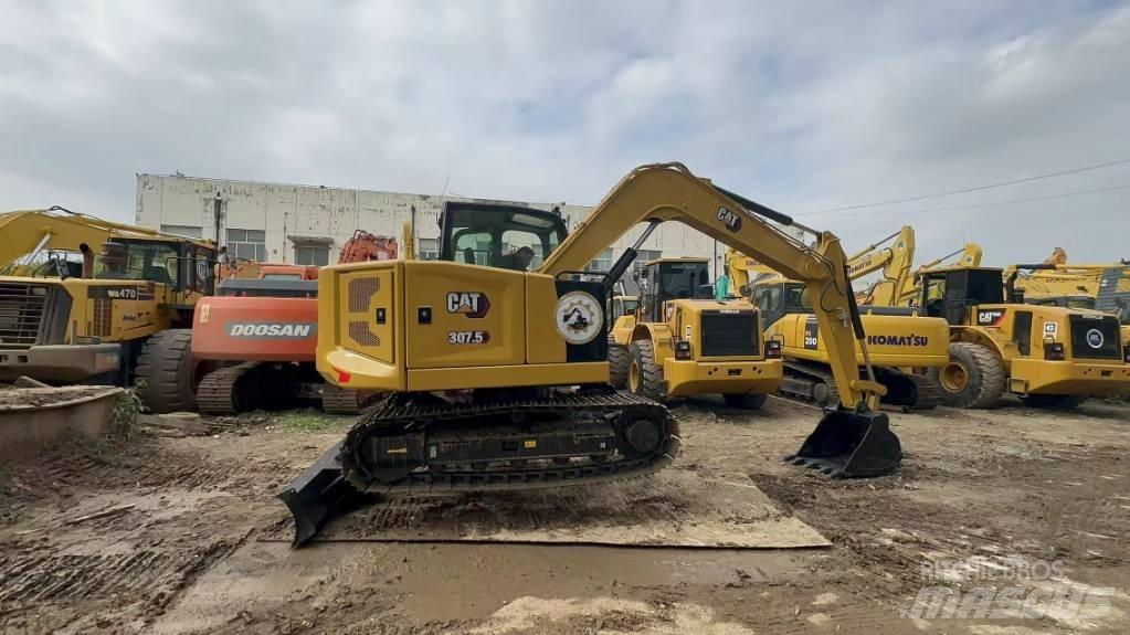 CAT 307 Midigrävmaskiner 7t - 12t