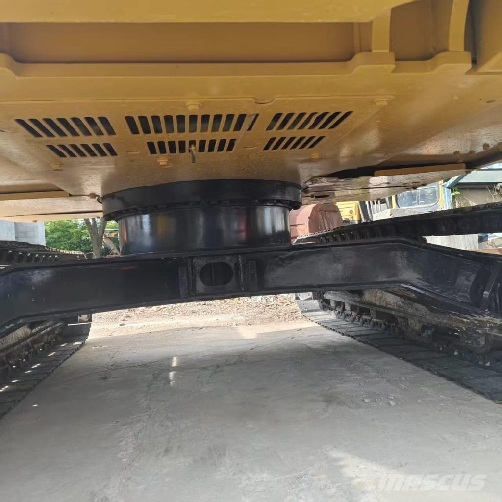 CAT 310 Bandgrävare