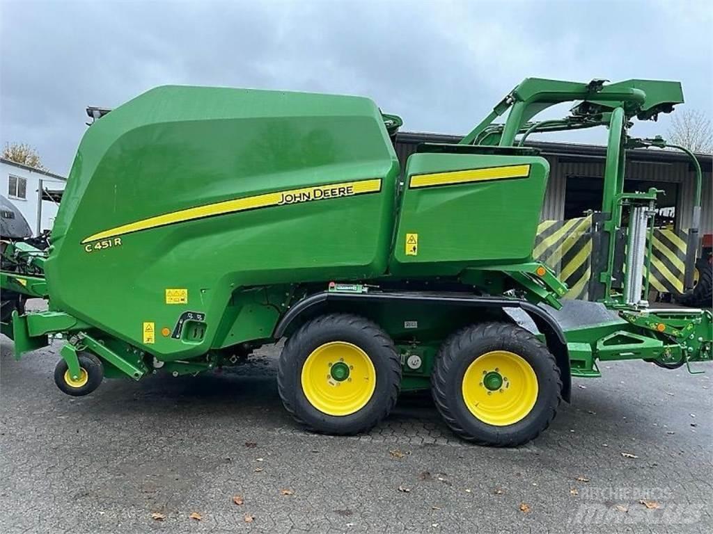 John Deere C451R Rundbalspressar