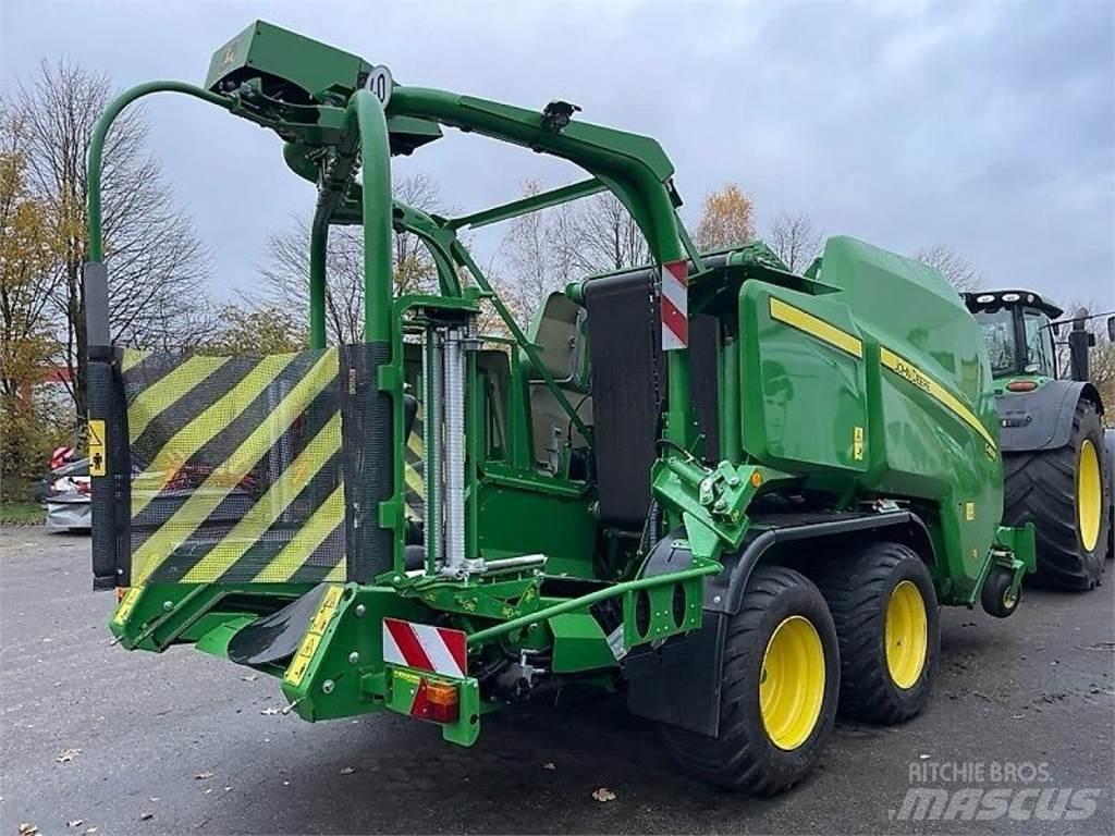 John Deere C451R Rundbalspressar