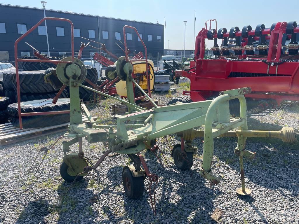 CLAAS W 600 Vändare och luftare