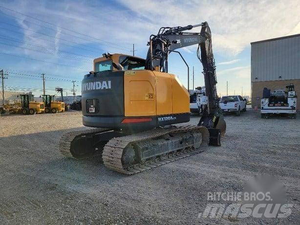 Hyundai HX130 Bandgrävare