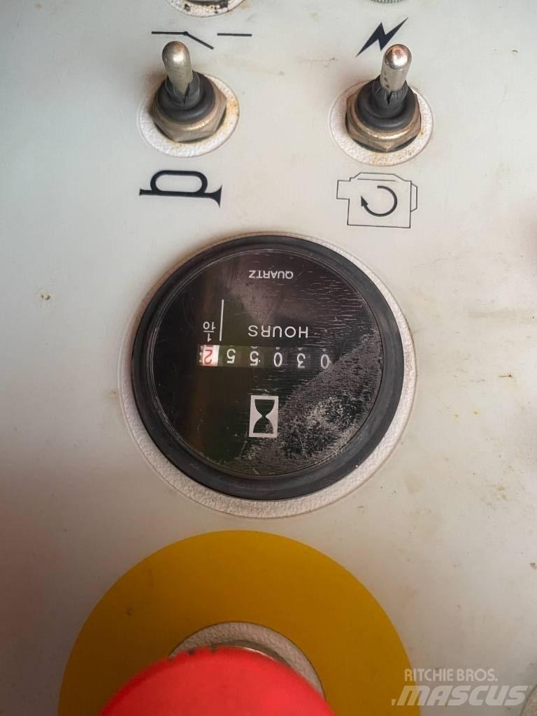 HAB T 16 JD4WD Teleskop bomliftar