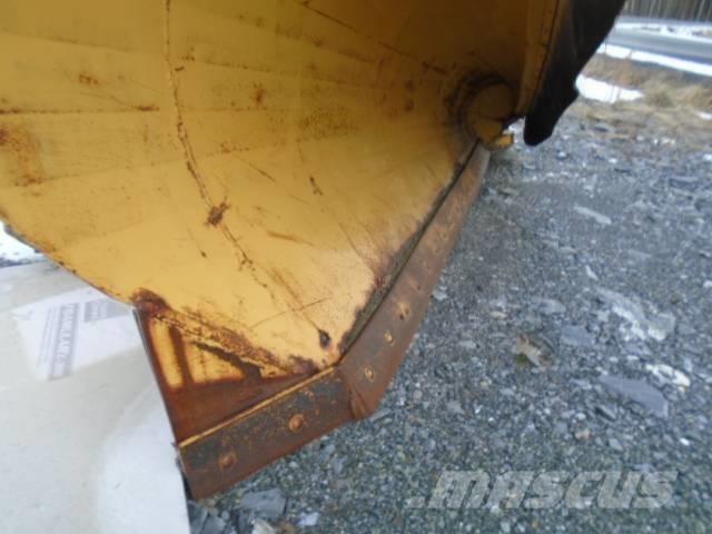  SNOW PLOW 162'' Lastarredskap