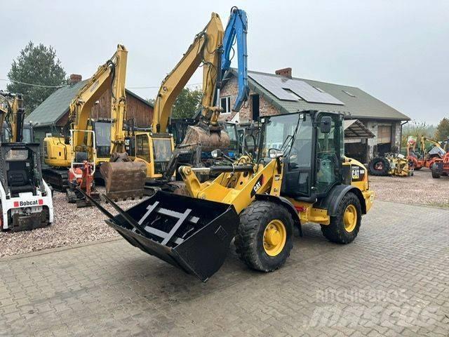 CAT  906M Hjullastare