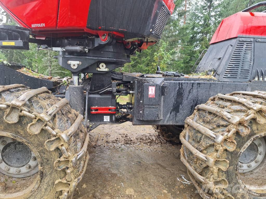 Komatsu 931XC Skördare