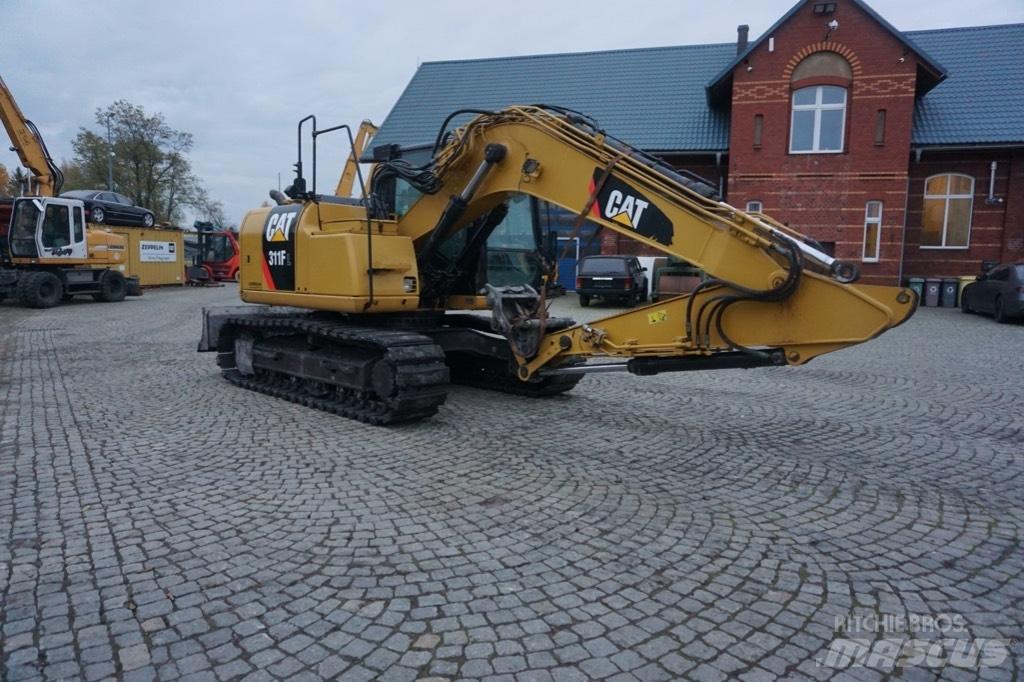 CAT 311 F LRR Bandgrävare