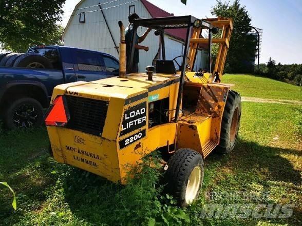 Load Lifter 2214-3 Terrängtruck