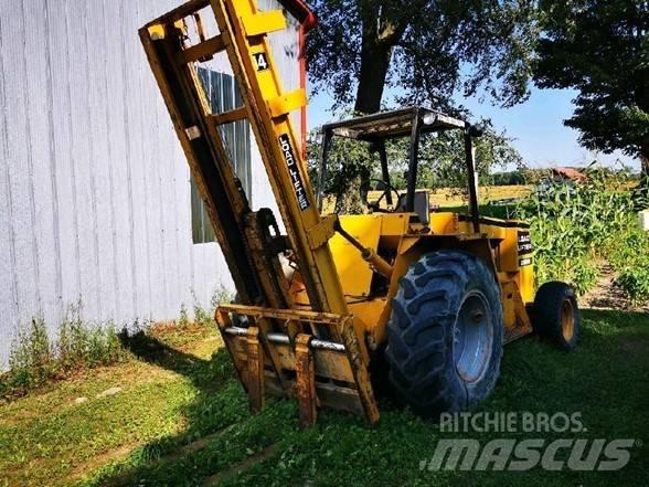 Load Lifter 2214-3 Terrängtruck