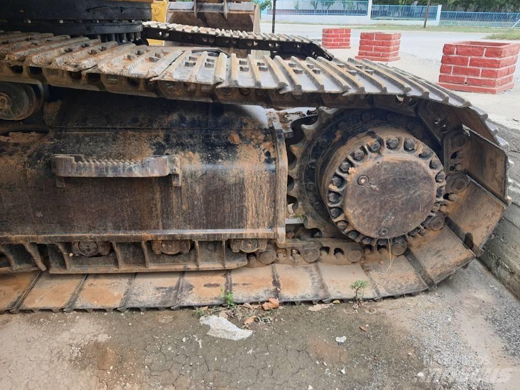 CAT 330 L Bandgrävare