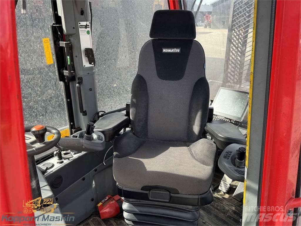 Komatsu 895 Skotare