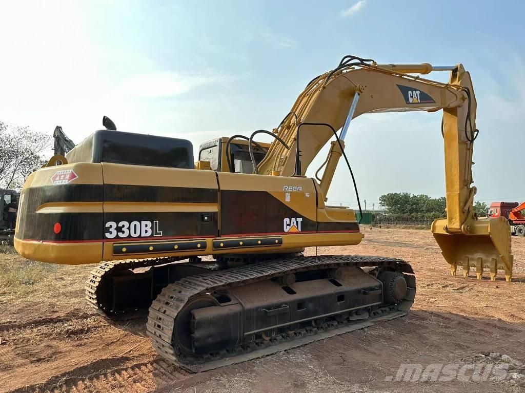 CAT 330 B Bandgrävare