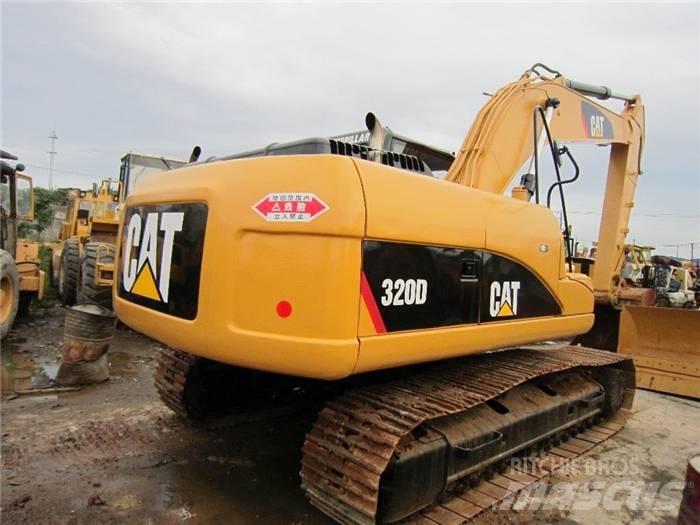 CAT 320 D Bandgrävare