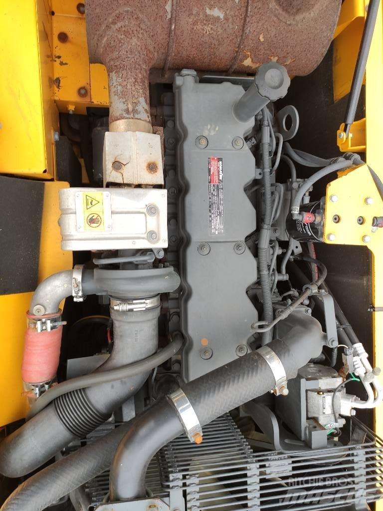 Komatsu PC 200 LC-8L Bandgrävare