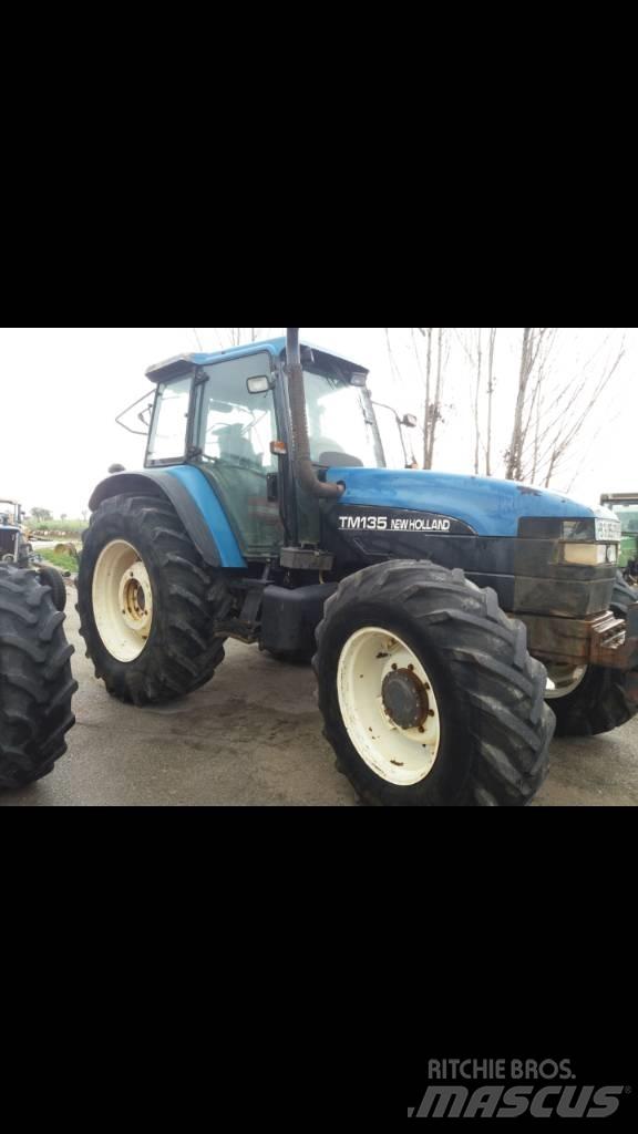 New Holland TM 135 Traktorer