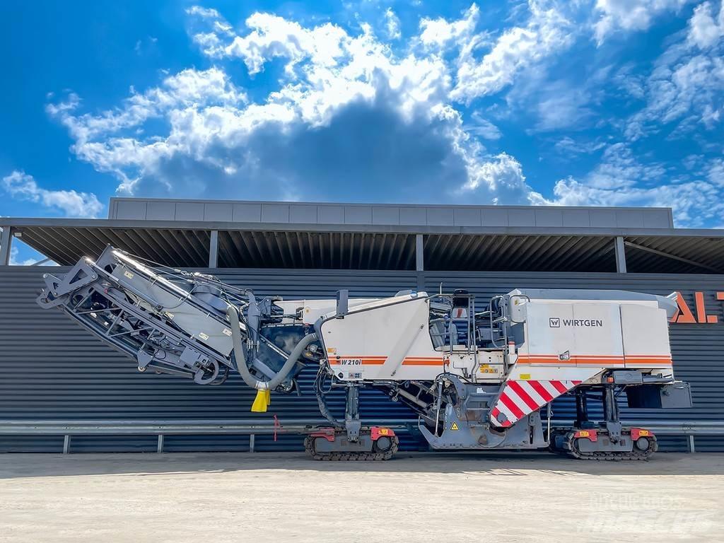 Wirtgen W 210 I Asfaltskallfräsmaskiner
