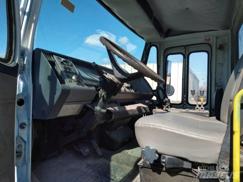 Freightliner FL80 Sopbilar