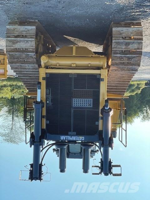 CAT D 10 T Bandschaktare