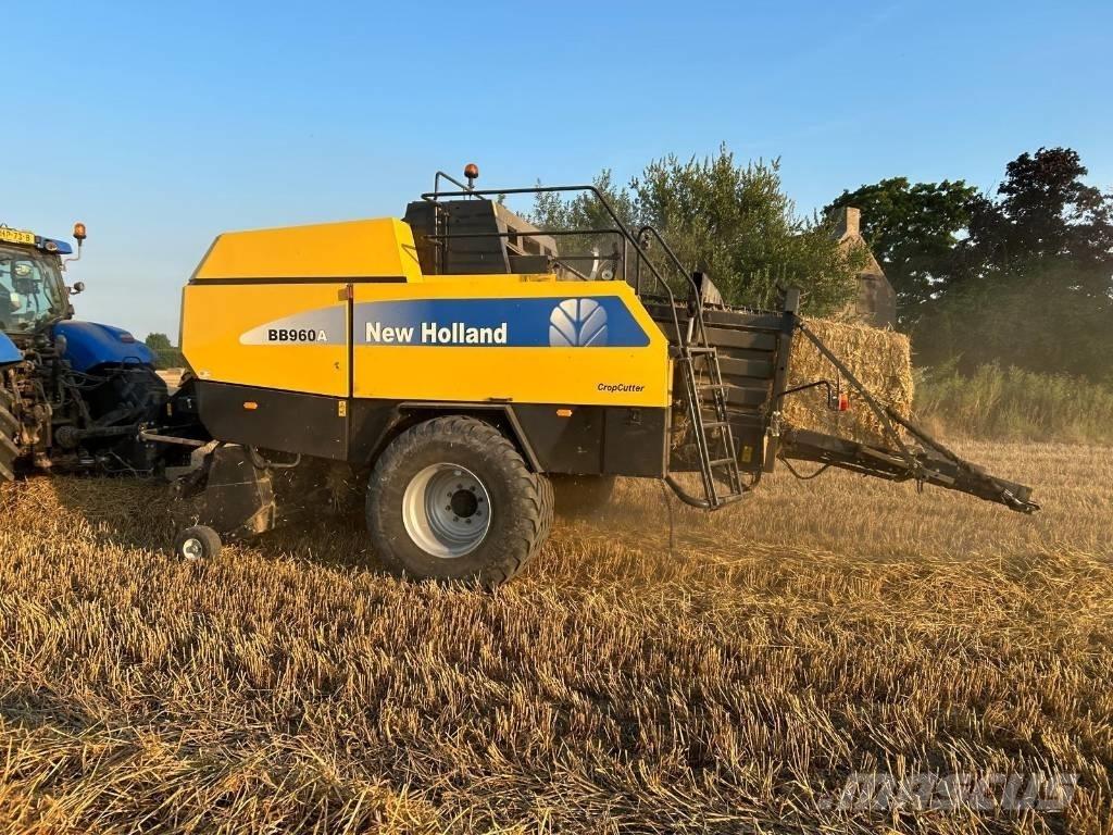 New Holland BB960A Fyrkantspressar