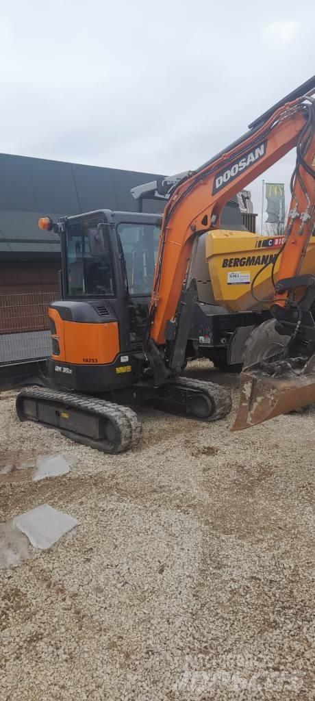 Develon DX 35 Z-7 Minigrävare < 7t
