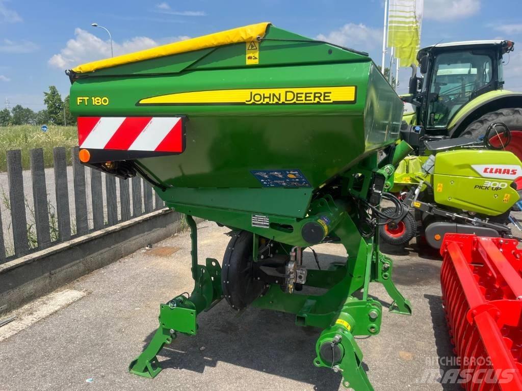 John Deere FT 180 Mineralgödselspridare