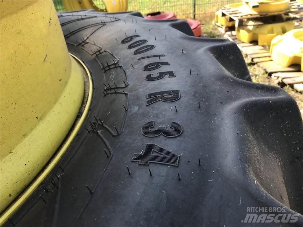 Mitas 600/65R34 Däck, hjul och fälgar
