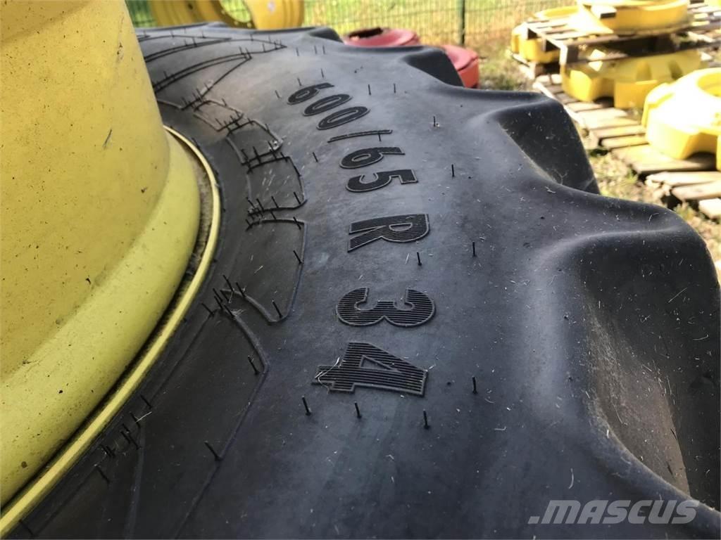 Mitas 600/65R34 Däck, hjul och fälgar