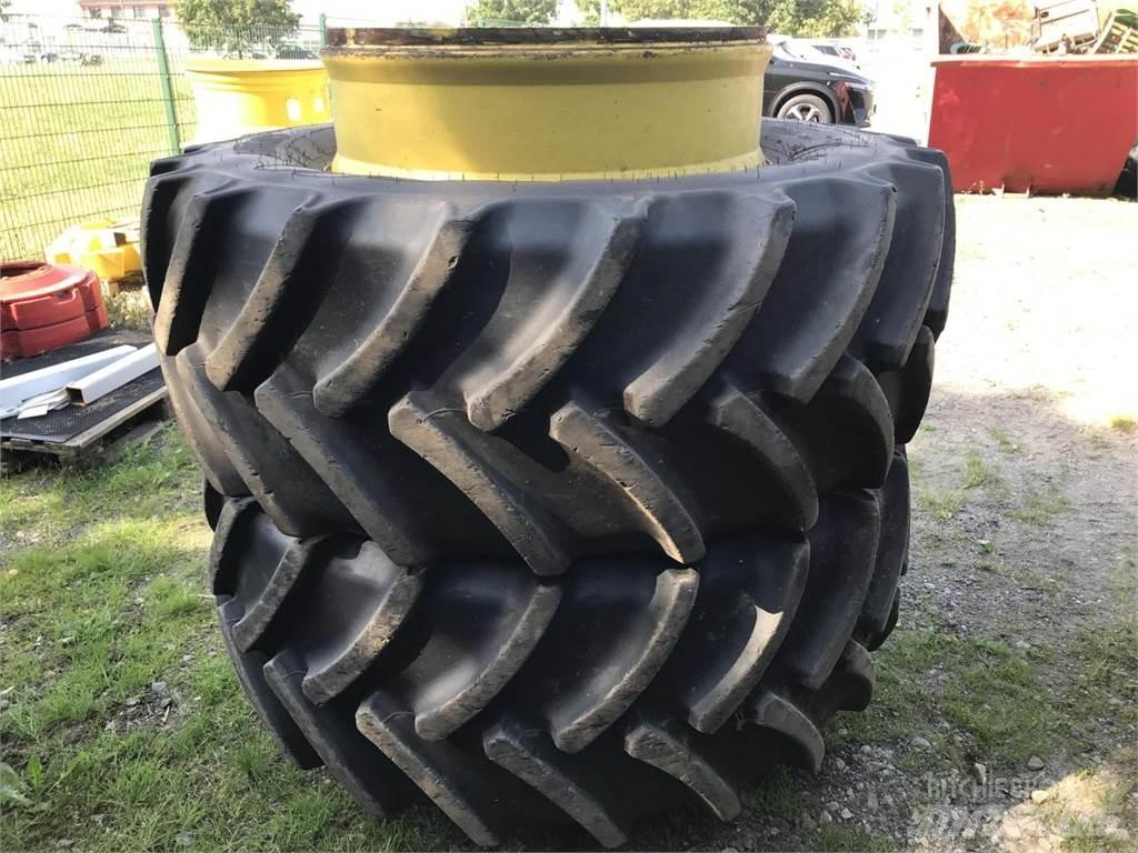 Mitas 600/65R34 Däck, hjul och fälgar