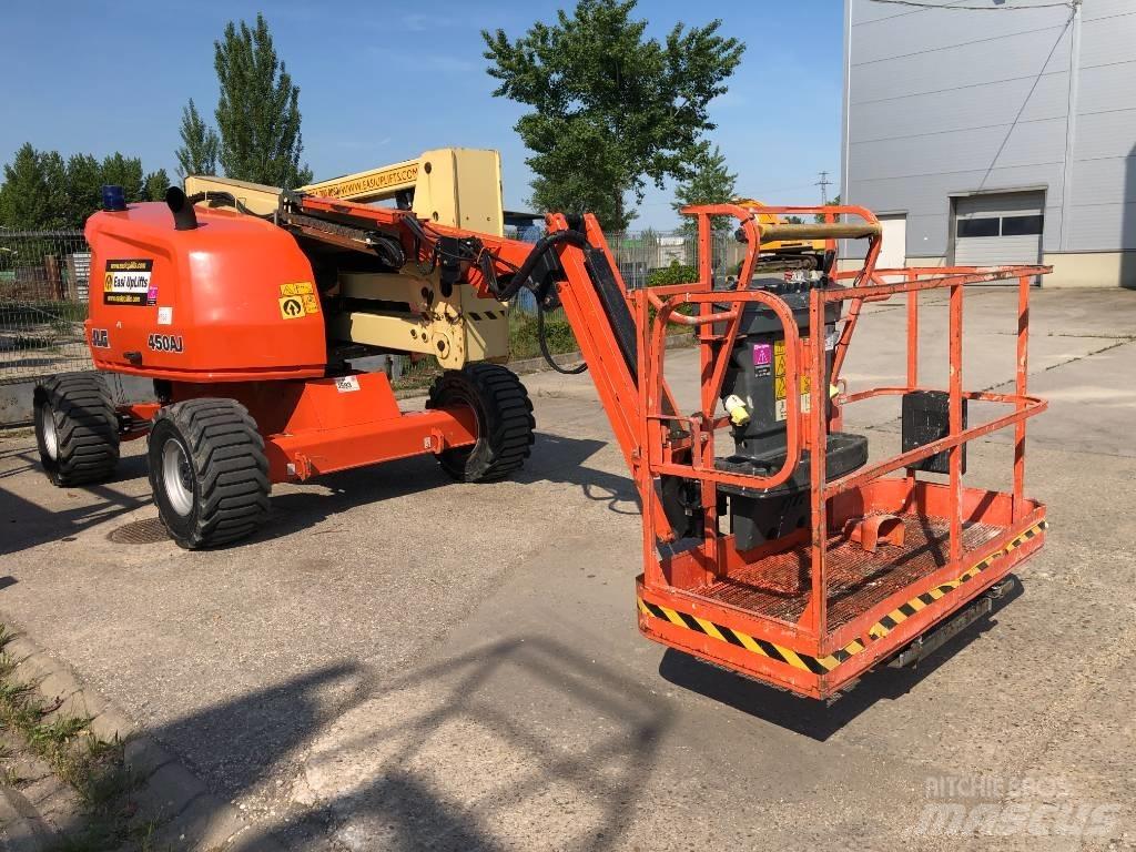 JLG 450 AJ Bomliftar