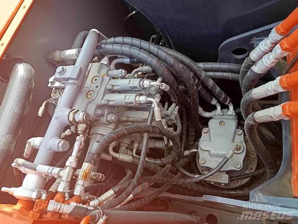 Hitachi ZX 70 Bandgrävare